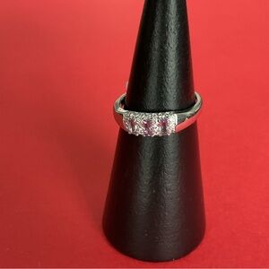 Bomb Party RBP5663 “Peaceful Beauty” LC Corundum on Rhodium Size 9 Ring NWT